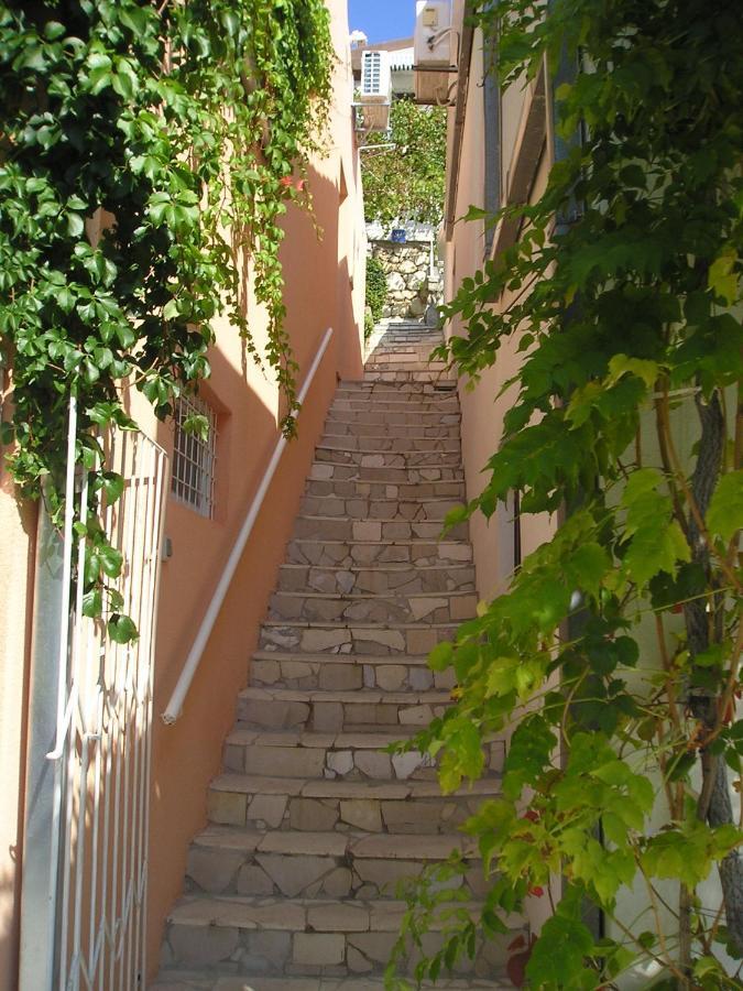Apartments With A Parking Space Pisak, Omis - 1009 Exterior photo